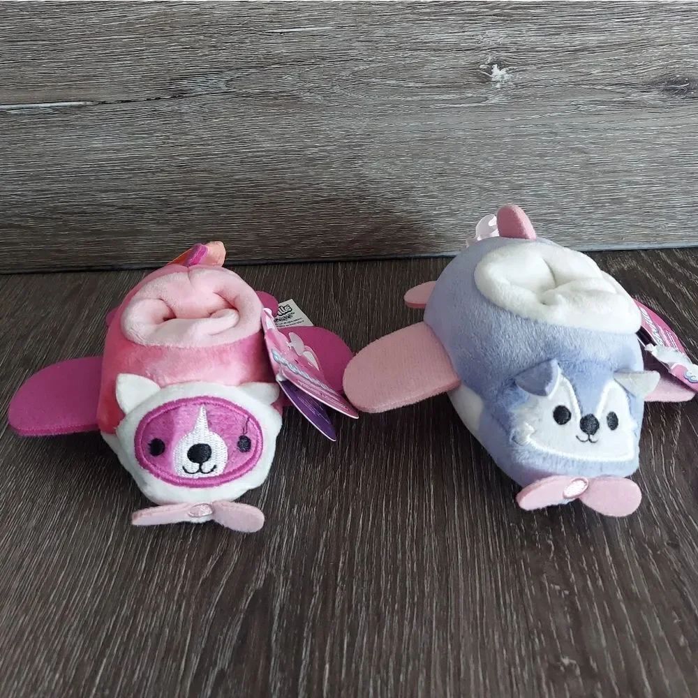 Squishmallows Squishville Airplanes Set - With Mystery Fashion Accessory